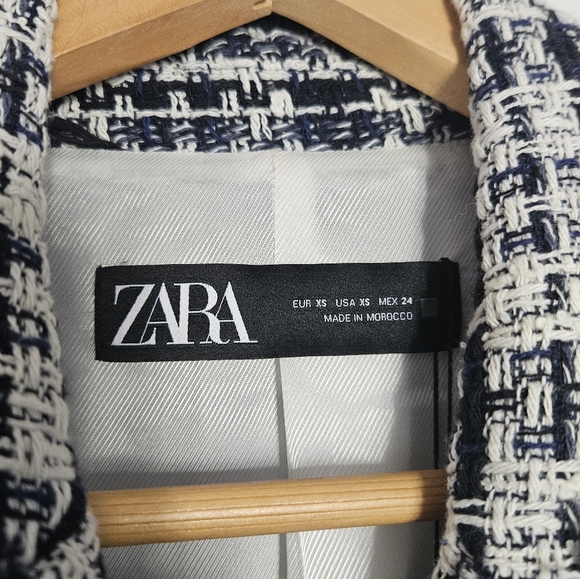 NWT ZARA TEXTURED DOUBLE-BREASTED BLAZER CROPPED XS - Picture 2 of 7